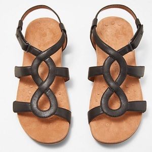 Vionic Adjustable Backstrap Sandals -Jodie Sz 11